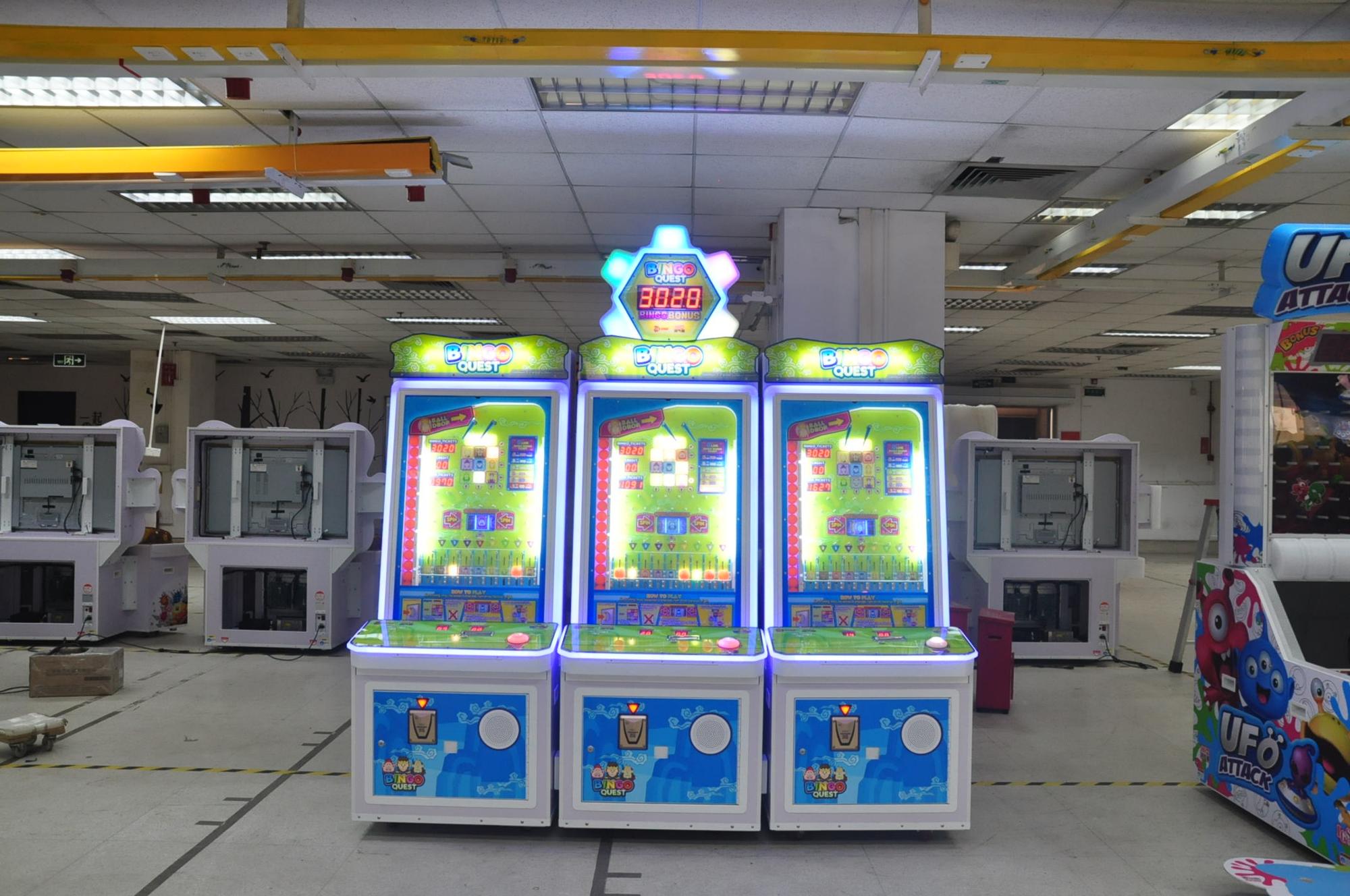 Indoor Coin Operated Arcade Bi - огляд і ціна Arcade Quest